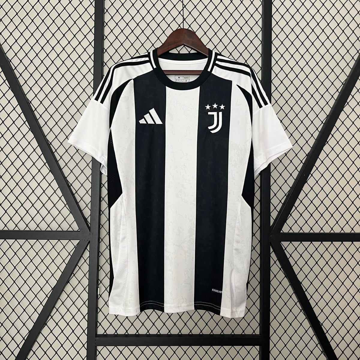 Juventus Home 2024/25 Football Jersey